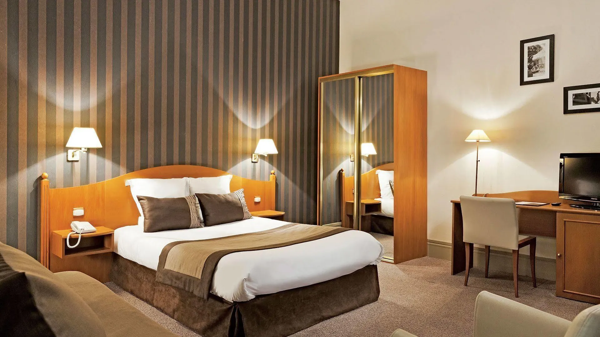 Hotel Bleues Provinces Opera Paris